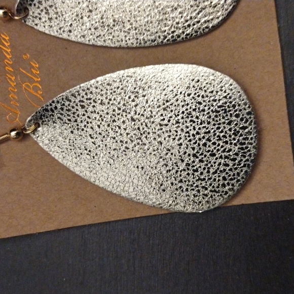 Leather Dangle Earrings Leather Gold -Teardrop - Amanda Blue NWT - Picture 4 of 7